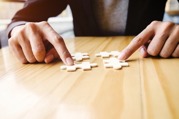 Schiebepuzzle Lösen – Strategien und Tipps zum erfolgreichen Lösen eines Schiebepuzzles