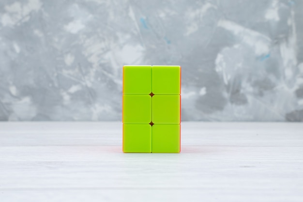 Zauberwürfel Mit 4 Feldern Lösen – Schritt-für-Schritt-Anleitung zum Lösen eines 2×2-Zauberwürfels
