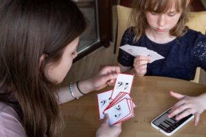 Snap – Spielanleitung – Spielregeln und Tipps für das Kartenspiel Snap